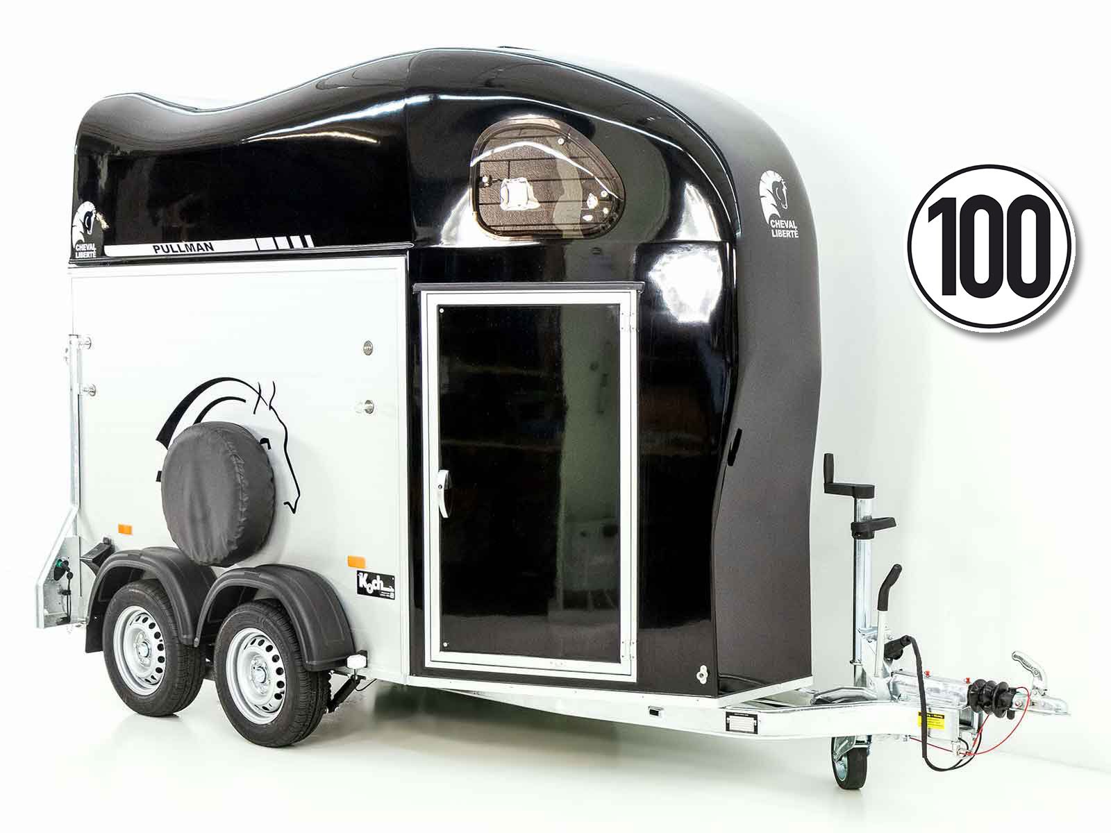 1-cheval-16.jpg Cheval Liberte Pferdeanhänger GOLD One 1,5er | Pullman-Fahrwerk | schwarz-Neu – Bild 1