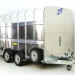 Ifor Williams Viehanhänger TA510 12×7 178×372 cm Höhe: 213 cm 3,5t Kombi/Tür-Neu