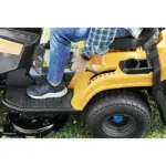 Stiga Akku-Rasentraktor Estate 584e 48 V, 40 Ah, Schnittbreite: 84 cm-Neu – Bild 8