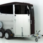 Ifor Williams Pferdeanhänger HBX 403 | Frontausstieg | neues Modell | Schwarz-Neu