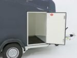 Debon Kofferanhänger Cargo 1300 Vollpoly 150x290cm H:160cm|Tür|grau-Neu – Bild 8