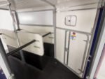 Ifor Williams Pferdeanhänger HB511 | Heckklappen-Türkombination | Blau-Neu – Bild 13