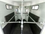 Cheval Liberte Pferdeanhänger Touring Jumping | Pullman-Fahrwerk | Sattelkammer | schwarz-Neu – Bild 14