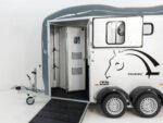 Cheval Liberte Pferdeanhänger Touring Country | Sattelkammer | Frontausstieg | grau-Neu – Bild 13