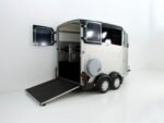 Ifor Williams Pferdeanhänger HBX 511 | Sattelkammer | Neues Modell | Schwarz-Neu – Bild 11