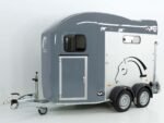 Cheval Liberte Pferdeanhänger GOLD 3|Premium|Pullman 2|Sattelkammer|grau-Neu – Bild 4