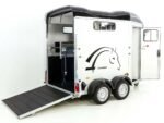 Cheval Liberte Pferdeanhänger Touring Country|Sattelkammer|Frontausstieg|schwarz-Neu – Bild 2