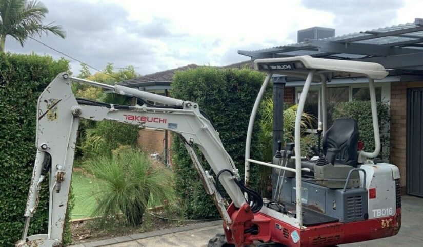 2d7e78eb4da9271e936cbb5745cb5f83.jpg Minibagger Takeuchi TB016 mit Yanmar-Dieselmotor 2012 – Bild 1