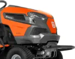 Husqvarna Rasentraktor TC 238TX Winterpaket mit Schneeschild, Gummileiste, Gewicht und Schneeketten – Modell 2023-Neu – Bild 3