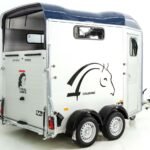 Cheval Liberte Pferdeanhänger Touring Country| Pullman-Fahrwerk| Frontausstieg| blau-Neu