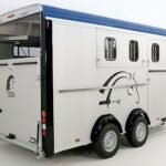 Cheval Liberte Pferdeanhänger Maxi 4|4 Pferde|Pullman-Fahrwerk|100km/h|blau-Neu