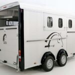 Cheval Liberte Pferdeanhänger Maxi 4|4 Pferde|Pullman-Fahrwerk|100km/h| weiß-Neu