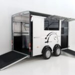 Cheval Liberte Pferdeanhänger Maxi 3| 3 Pferde| Pullmann 2 Fahrwerk| schwarz-Neu