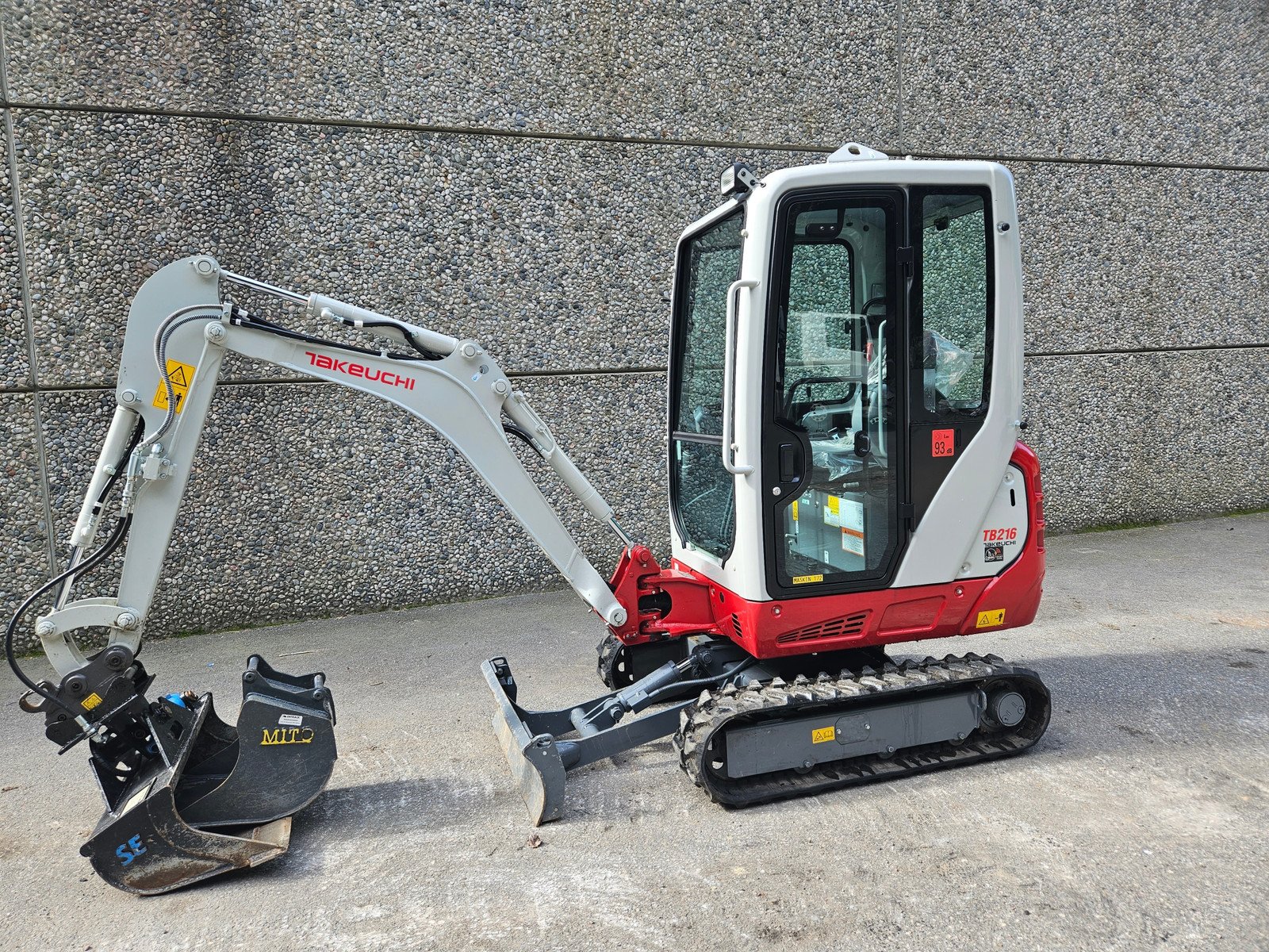 574_2010274630.jpg Takeuchi TB216-Neu – Bild 1