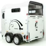 Cheval Liberte Pferdeanhänger Touring Jumping| Pullman-Fahrwerk|Sattelkammer|weiß-Neu