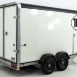 Henra Kofferanhänger Boxvan black 183x365cm H:190 2,7t|Türe-Neu
