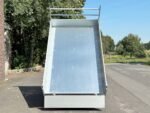 Debon PW2.4 Lux Dreiseitenkipper 2600kg 300x180x35cm mit E-Pumpe Cheval Liberté – Bild 8