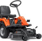 Husqvarna Frontmäher R 112C5 mit Mähdeck Combi 85 – Winterpaket mit Schneeschild, Gummileiste und Schneeketten – Bild 2