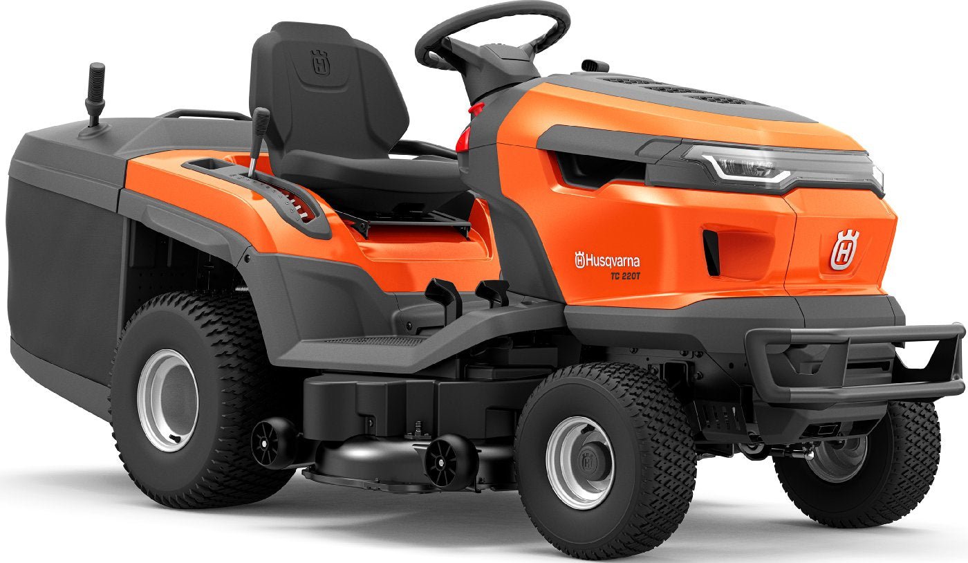 Husqvarna_TC_220T_20240812_436b60cc-81db-492d-b3ad-3bf99c8ad735-3.jpg Husqvarna Rasentraktor TC 220T – Bild 1