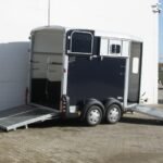 Ifor Williams Pferdeanhänger HB511|Heckklappen-Türkombination|schwarz-Neu