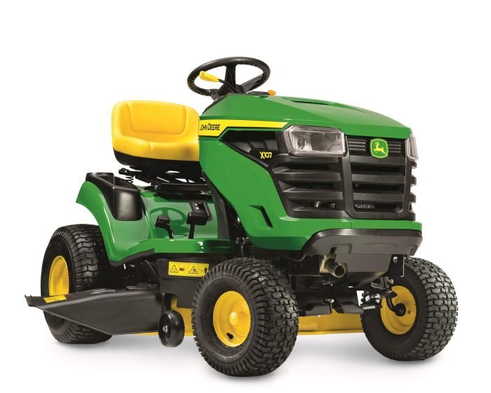 Rasentraktor-JOHN-DEERE-X107-700x560-1.jpg JOHN DEERE Rasentraktor X107-Neu – Bild 1
