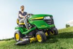 JOHN DEERE Rasentraktor X380-Neu – Bild 2
