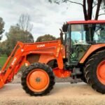 Traktor Kubota M105X