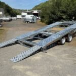 Autotransporter Böckmann AH 4321/30 – hydraulisch kippbar mit Seilwinde