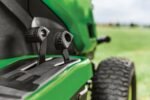 John Deere X167R Rasentraktor mit Heckfangsystem (Kopie) – Bild 2