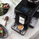 DeLonghi EXAM440.35B Rivelia Perfetto Kaffeevollautomat mit Milchaufschäumer, 8 One-Touch-Getränke