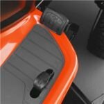HUSQVARNA TC 242 T mit Schneeschild 120Plus & Gartentraktoren Anhänger 275-Neu – Bild 7