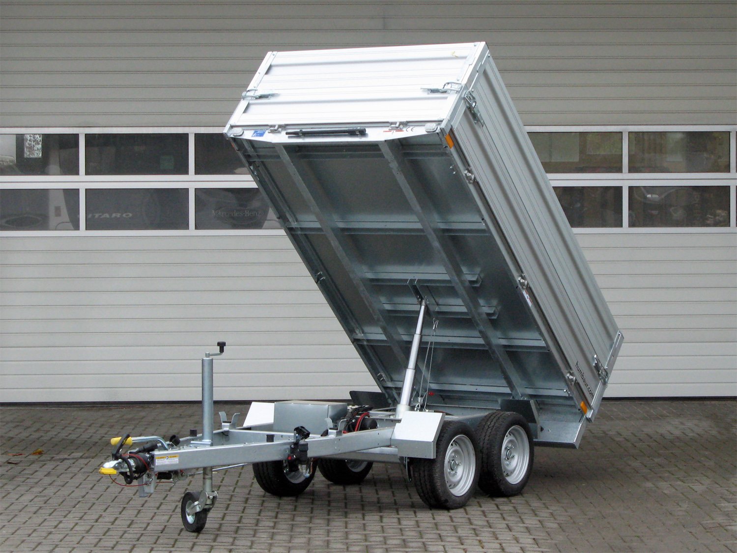 hu3055-e-bw_humbaur_huk_272715_3.jpg Humbaur HUK 272715 E-Pumpe und BW-Aufsatz – Bild 1