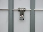 Unsinn UKU 421719-26-14 Auffahrklappe rutschhemmend | Edelstahl-Drehstangenverschluss – Bild 6